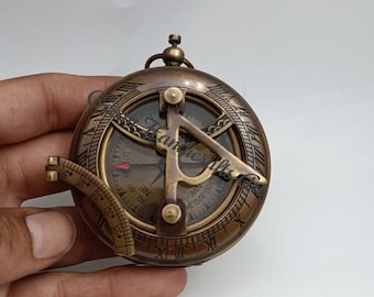 Personalisierter Sonnenuhr-Kompass aus Messing mit Gravur, Navigations-Magnet-Bronze-Kompass im Taschenformat, Jubiläums-, Verlobungs-, Hochzeits- und Geburtstagsgeschenk