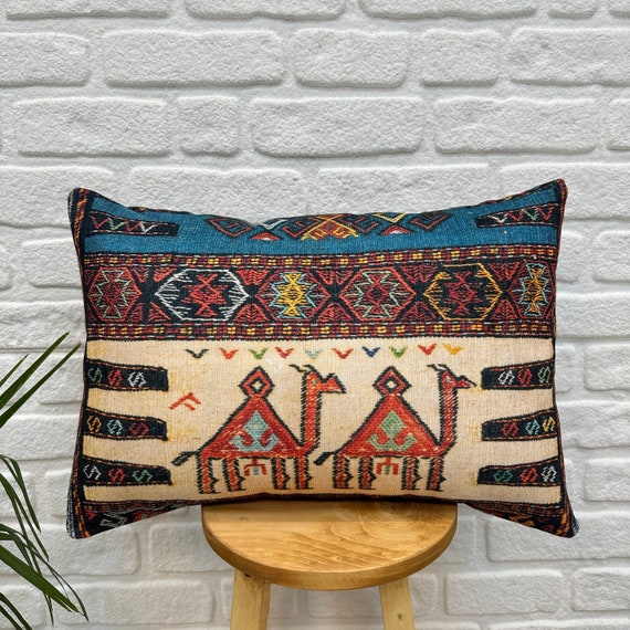 Animal Print Rug Throw Pillow Cover 16x24", Ethnic Aztec Lumbar,  Pillow, Turkish Kilim Pillow Case, Bench Cushion, Couch Sofa Pillow