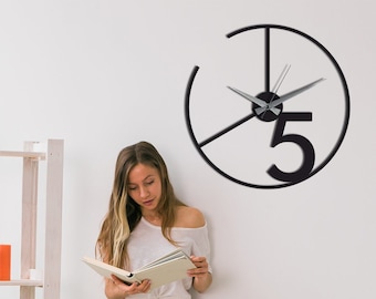 Big Number Clock, Unique Wall Clock, Modern Clock, Minimalist Wall Clock, Silent Wall Clock,Housewarming Gift, Horloge, Murale