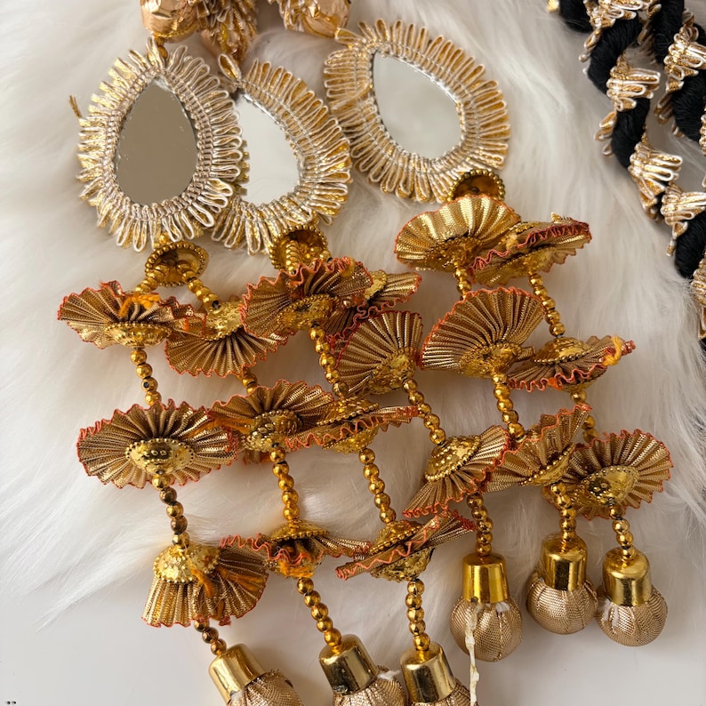 Punjabi Paranda: Gold Braid Hair Accessory - Etsy