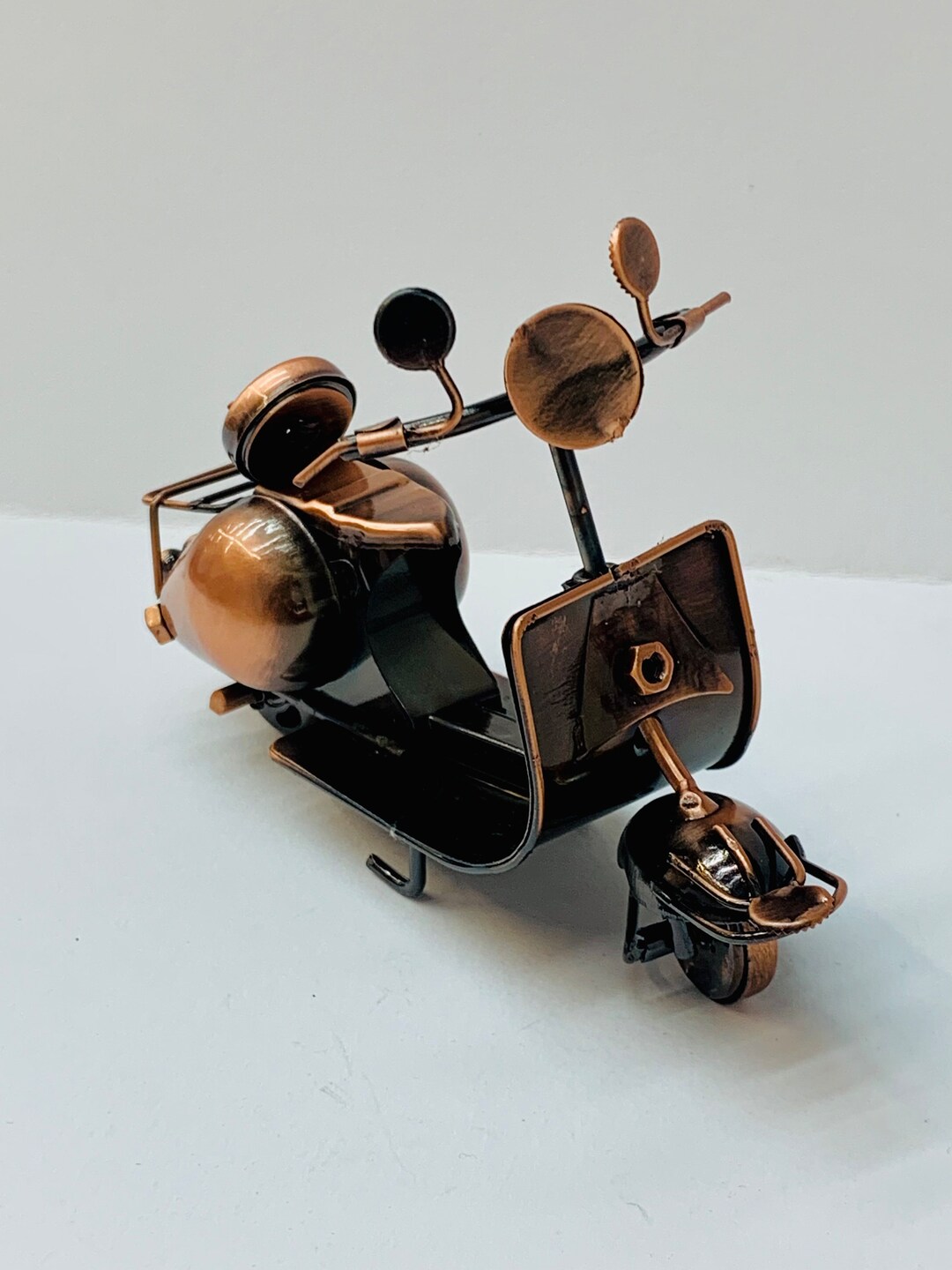 Vespa Vintage Metal Model Retro Engine Figurine Iron Statue Men Gift