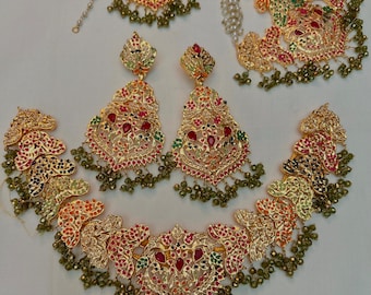 NEW! Full Indian Pakistani bridal Noratan set - necklace, earrings, tikka, Jhumar - olive green and gold