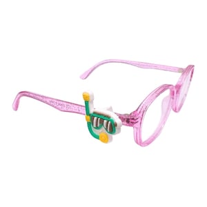 Snorkel Glasses Charm: Fun Summer Eyewear Accessory
