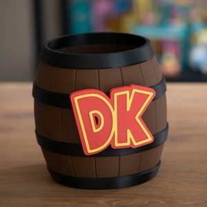 Donkey Kong Barrel / Game Room Display / DK / 3D Printed / Donkey Kong Country / Mario / Switch