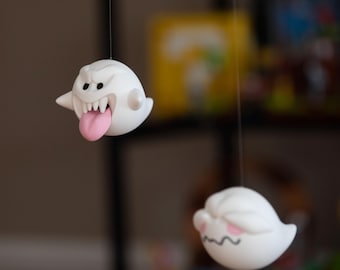 2 Mario Boo Hanging Display / Decor / Set of 2 / Game Room