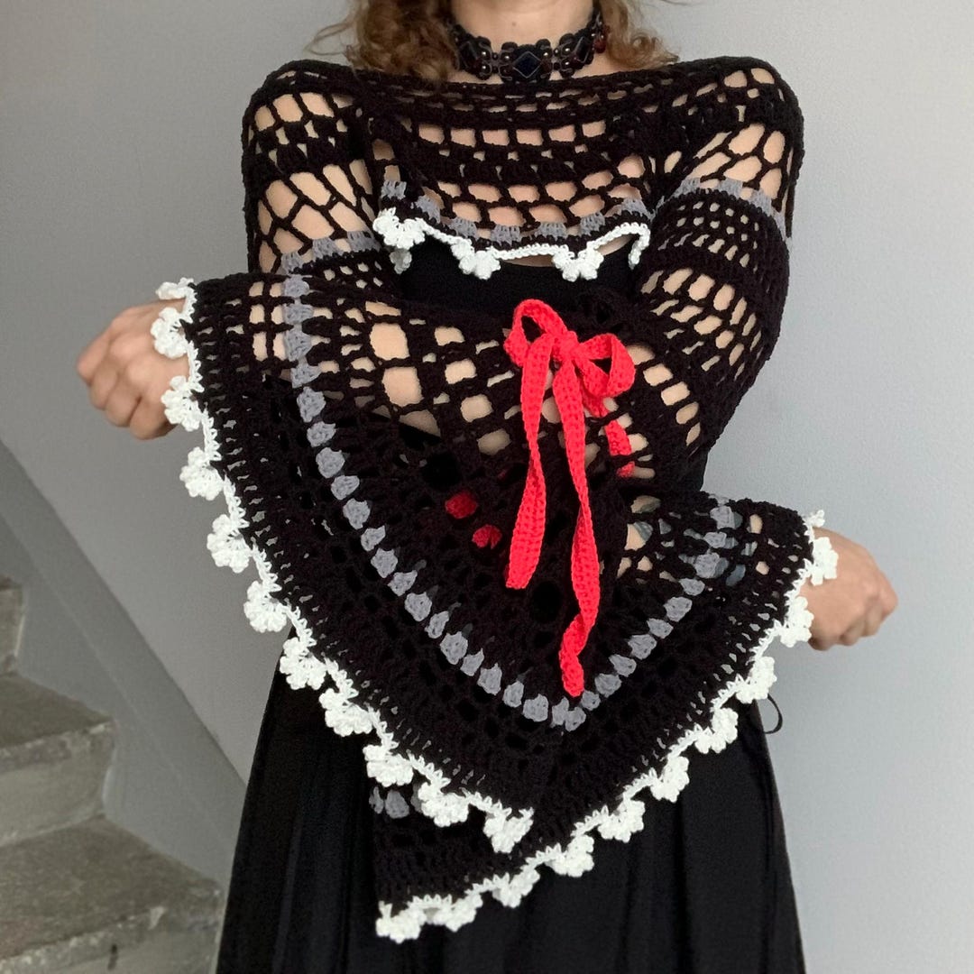 Black Flared Sleeves Shrug, Gothic Women Bolero, Grunge Crochet