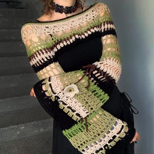 Gehaakte crop top van mesh, mesh top met lange mouwen, gehaakte schouderophalen, bijgesneden visnetbolero, gehaakte top dames