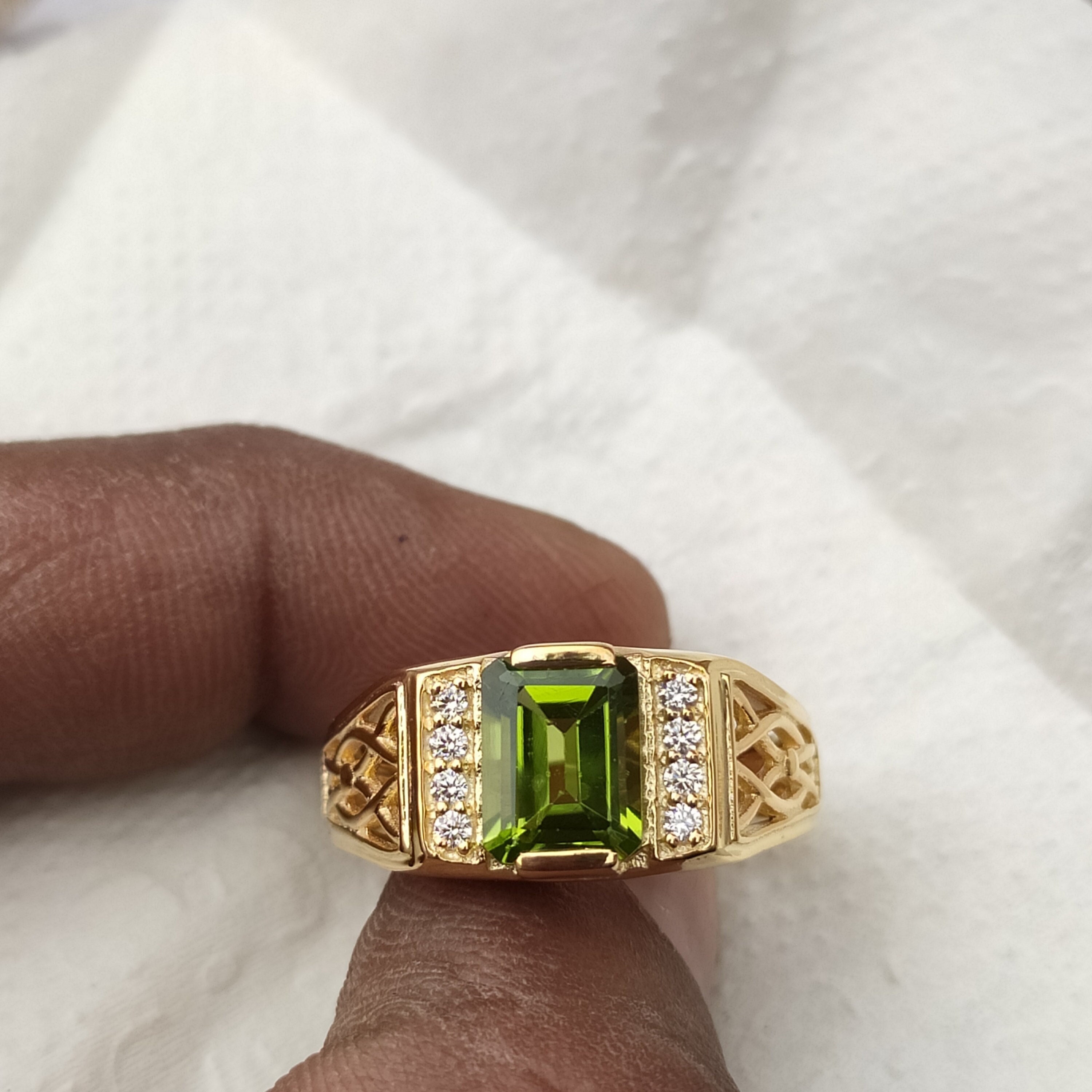 Natural Peridot 14K Yellow Gold Mens Ring: Art Deco Wedding Band