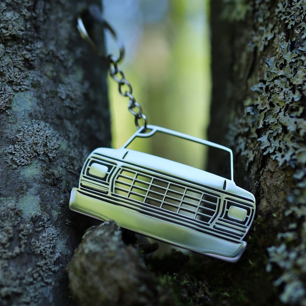 Metal Ford Keychain 1978 thru 1979 F-Series Truck and Bronco, Dentside (1978, 1979, F100, F150, F250, F350)