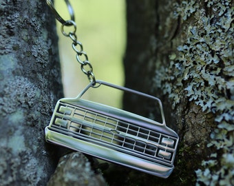 Metal 1981 - 1987 Chevy Square body Truck Keychain Ornament Chevy Truck, 1981, 1982, 1983, 1984, 1985, 1986, 1987