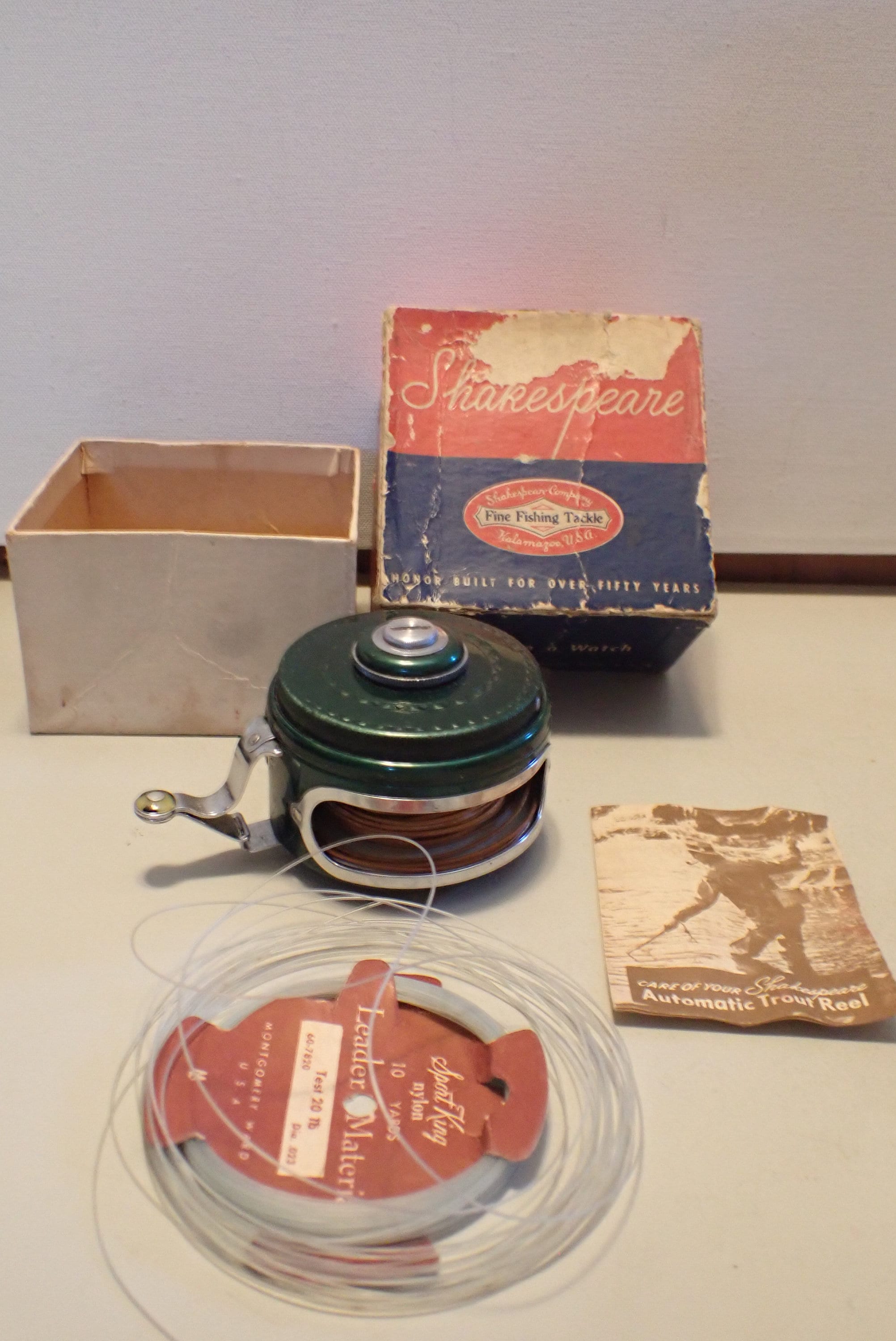 Vintage Shakespeare Silent Truart Automatic Fly-fishing Reel in Box 