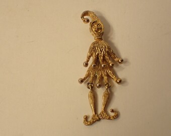 vintage signed Gerry 3&quot; gold tone dancing clown brooch pin