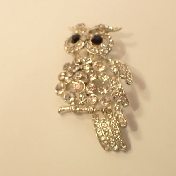 vintage rhinestone onyx eyes owl brooch on branch costume jewelry