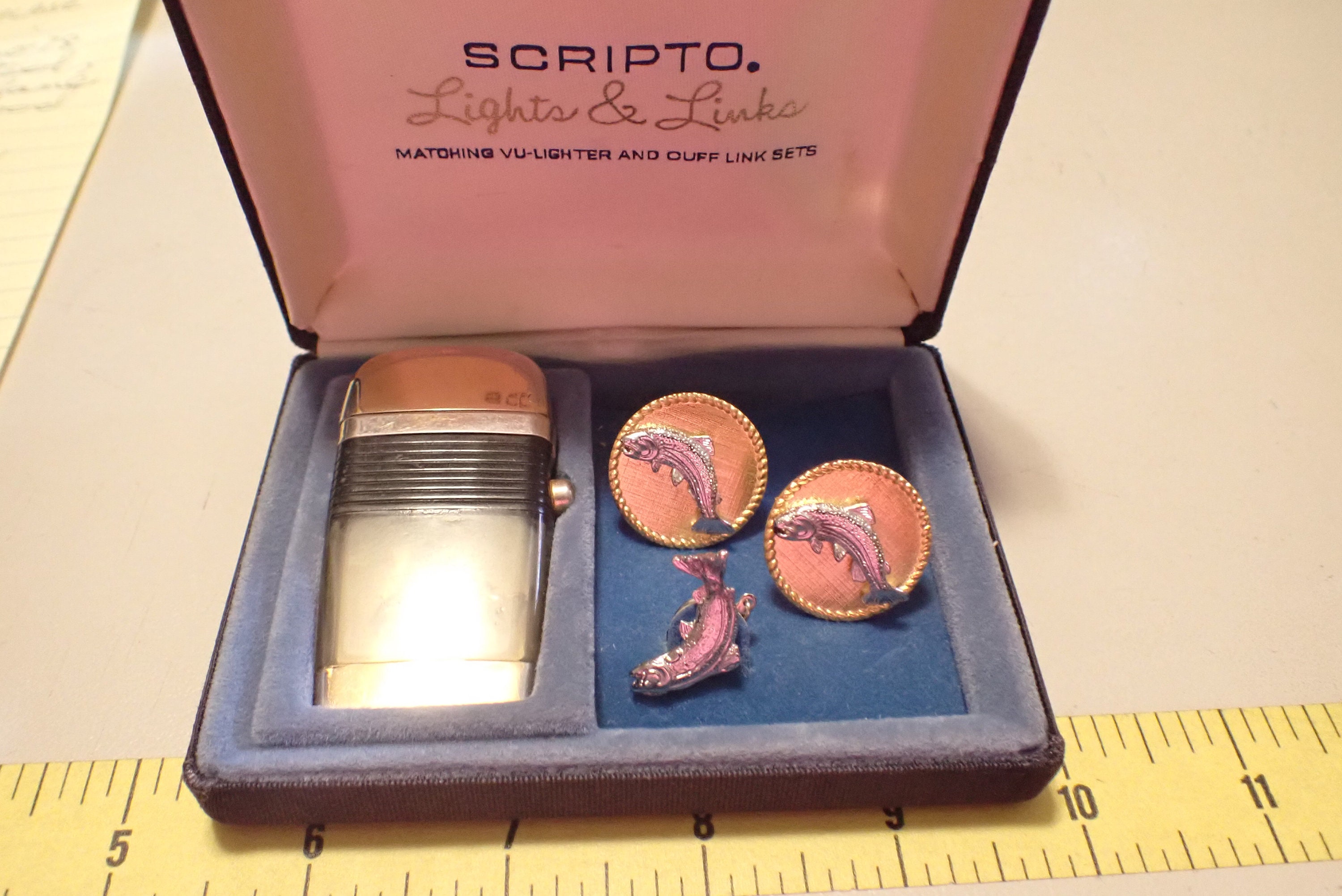 Vintage Scripto Fish Vu Lighter & Cufflinks Tie Tac W Original Box 