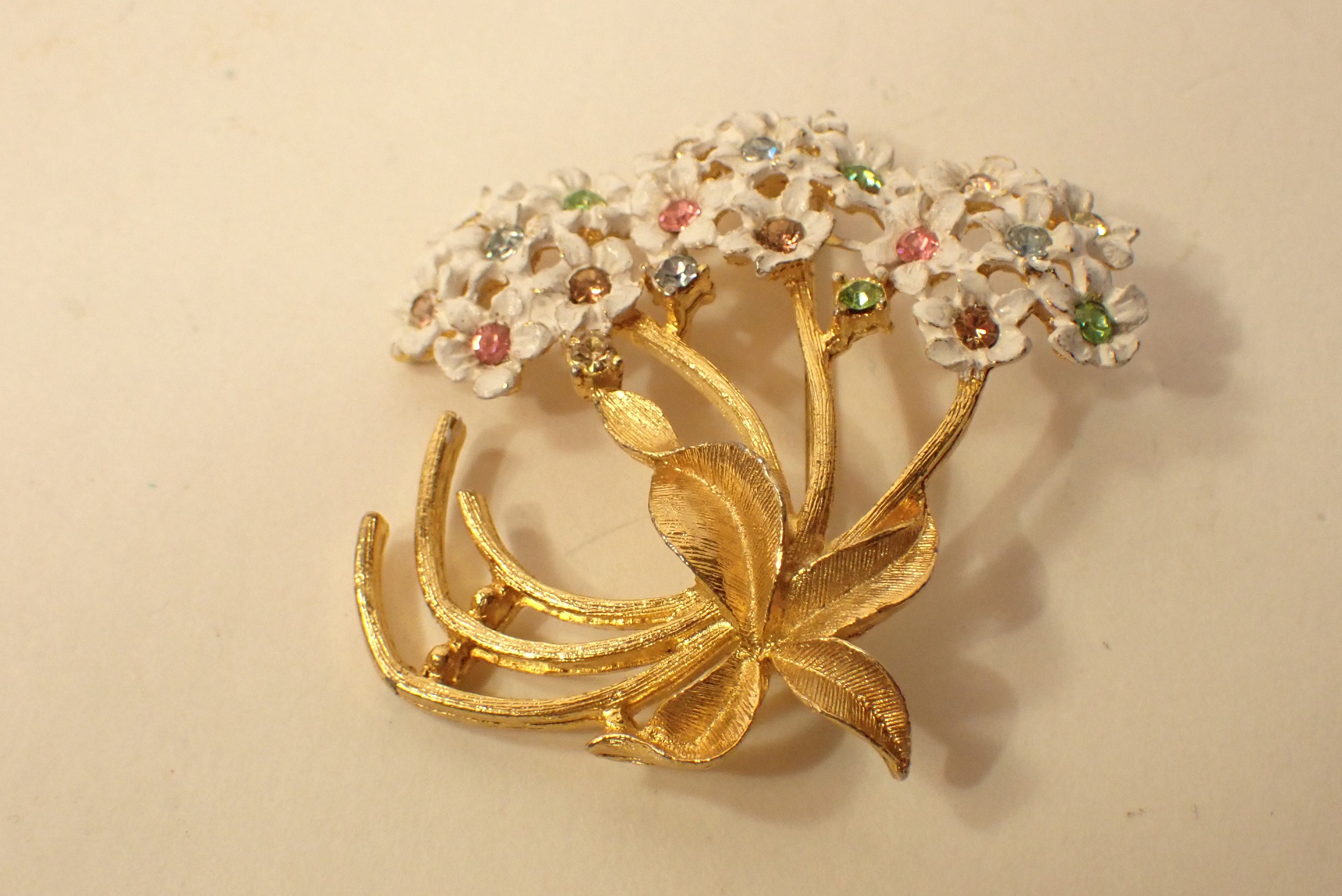ヴィンテージ　ブローチ　GERMANY　３点 Vintage Costume Jewelry Gold Stem 3 Flower Rhinestone Brooch