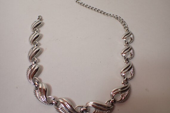 vintage signed coro 12" silver leaf necklace/chok… - image 3