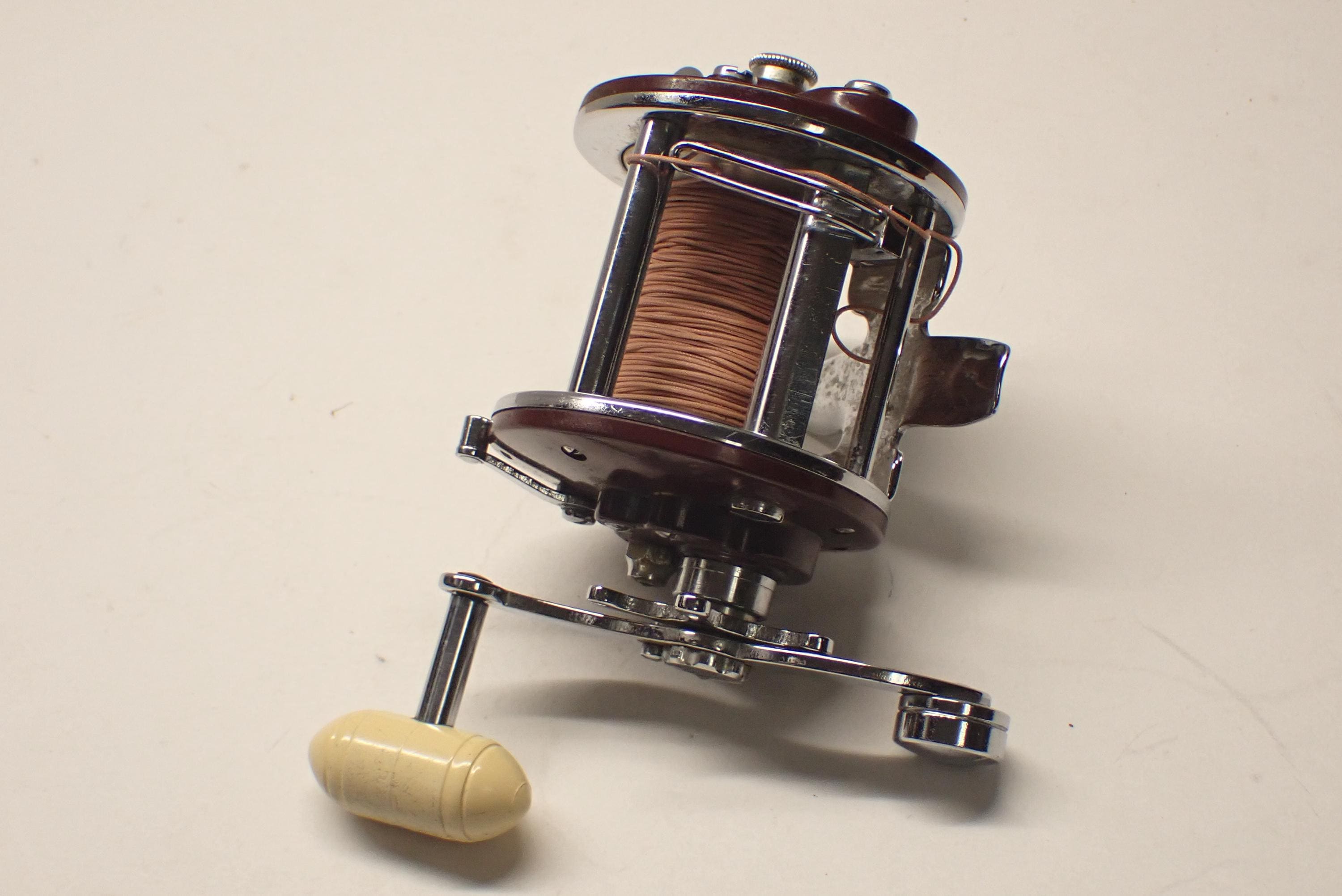 penn reels 440s ペンリール 希少オールドリール penn reels 440s ペンリール 希少オールドリール