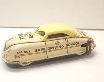 vintage super clean marx wind up learn to drive toy car works