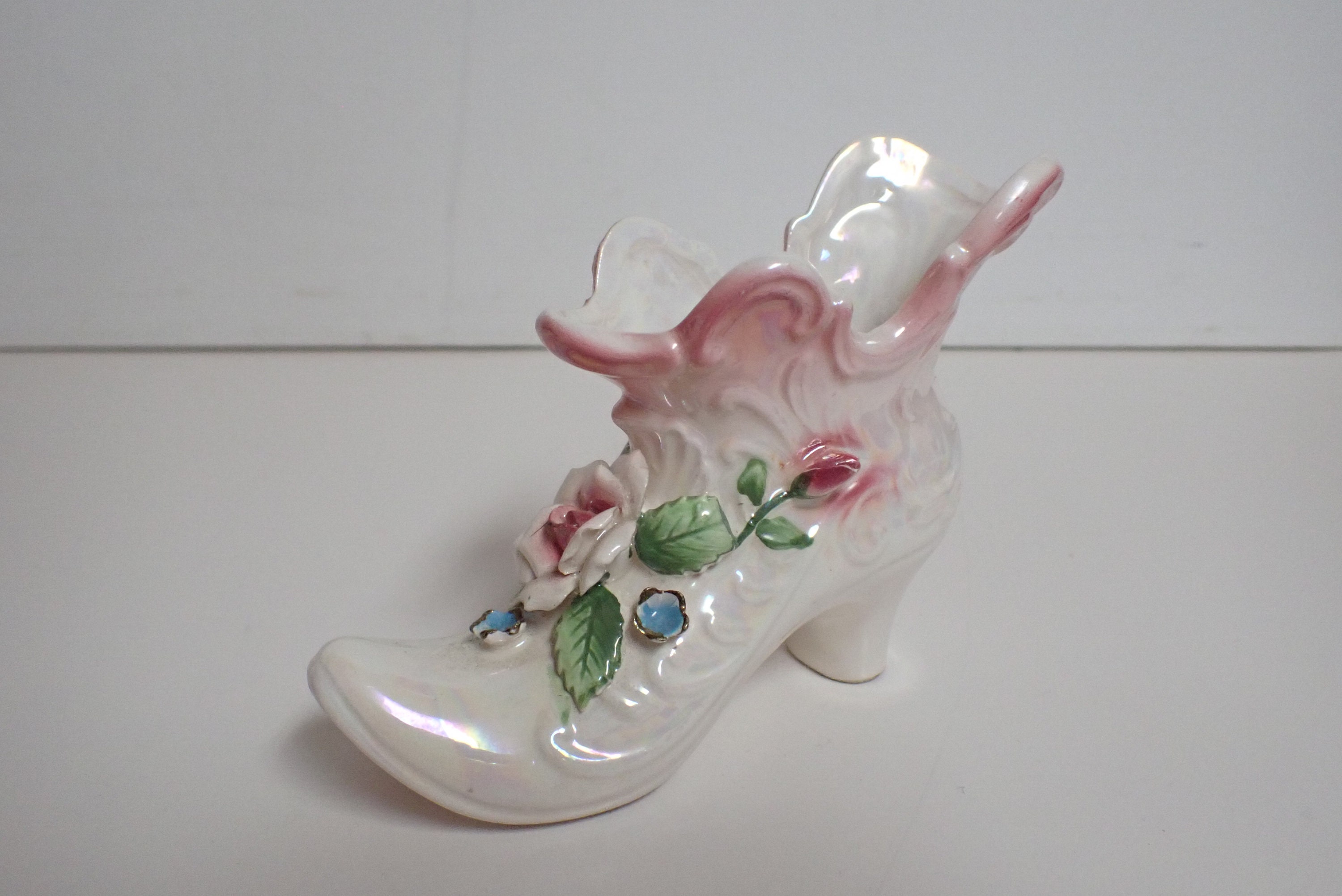 vintage ceramic shoe boot flowers