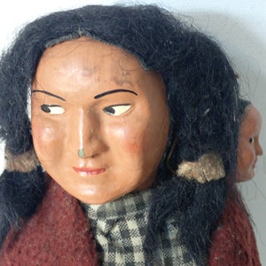 vintage skookum 10 3/4&quot; American Indian doll w papoose glance eyes original