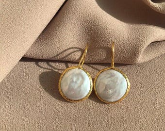Genuine Coin Pearl Flat Gold Earrings,Oval Mother of Pearl Minimalist Earrings ,Natural Freshwater Pearl Hoop Earrings,