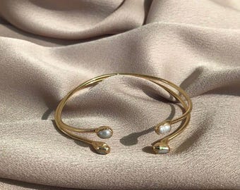 Custom Designed Four-Headed Pearl Adjustable Cuff Bracelet,Genuine Large White Baroque Pearl Timeless Bracelet,