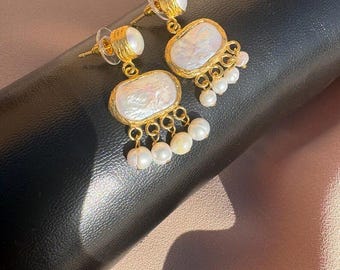 unique Elegant Dangling Pearl Earrings with Natural Square Pearl DesignUnique Natural Square Baroque Pearl Dangling Earrings