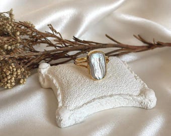 Square Real Baroque Pearl Ring, Freshwater Pearl Ring,22k Gold Plated Statement Ring, Adjustable Band, Boho Jewelry, Bride Jewelry