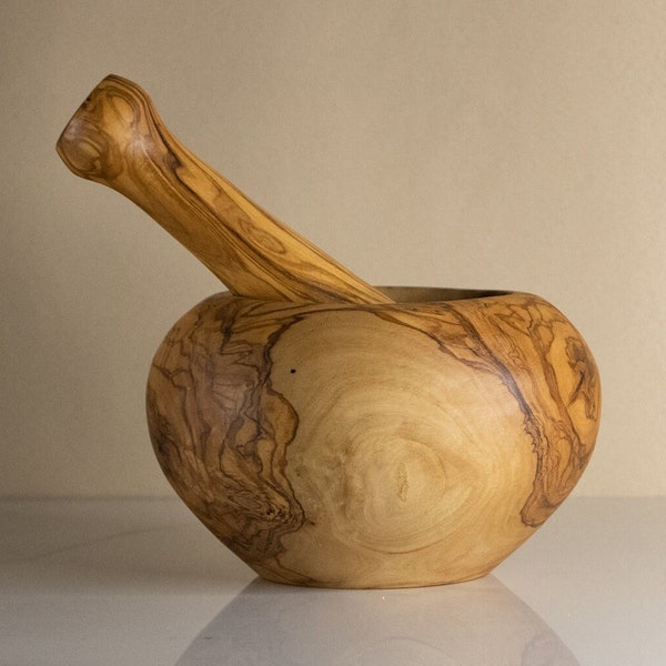 Mortier arrondi et pilon en bois d'olivier | Diamètre : 15cm / 5.90in, Décoration cuisine,Cadeau maman,Cadeau fait main,Ustensile de cuisine