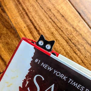 Cute Peaking Kitty Bookmark - Now comes with 2 cats to share with a friend!