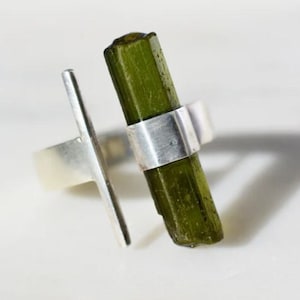 Green Tourmaline Pencil Ring, Raw Tourmaline Stick Ring, Adjustable Ring, October Birthstone Ring, Silver Handmade Ring, Gift valentine day