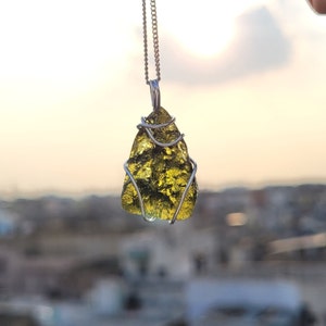 Genuine Moldavite Rough Pendant 100% Natural With Certified Gemstone From Czech Republic 925Sterling Silver Handmade Jewelry,Mother Day Gift