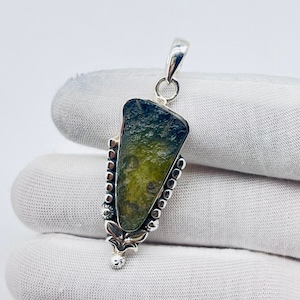 925 Sterling Silver Rough Moldavite Pendant, 100% Natural Gemstone, Handmade Sterling Silver Jewelry, Gift for Mom