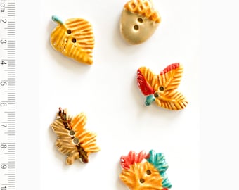Leaf Buttons, Fall Buttons, Autumn Buttons, Autumn Leaf Buttons, Handmade washable Buttons, Decorative Buttons, Craft supplies, Fun Gift