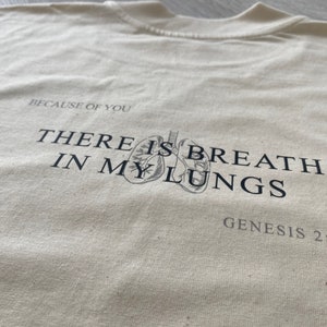 There is breath in my lungs Shirt beige Bild 2