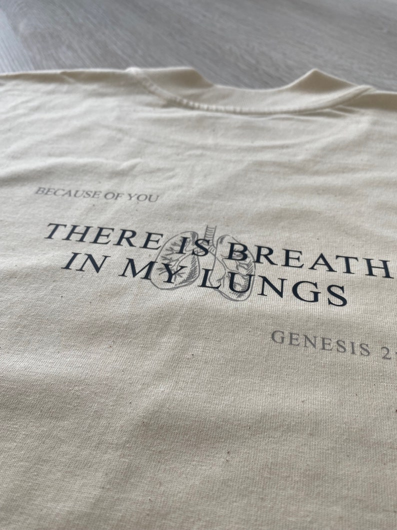 There is breath in my lungs Shirt beige Bild 2