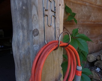 Garden hose holder sprinkle stand hose reel tap to wind the hose watter watering plants flowers