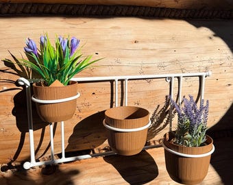 Metal Wall Plant Stand, Indoor Vertical Garden, 3 Pot Holder