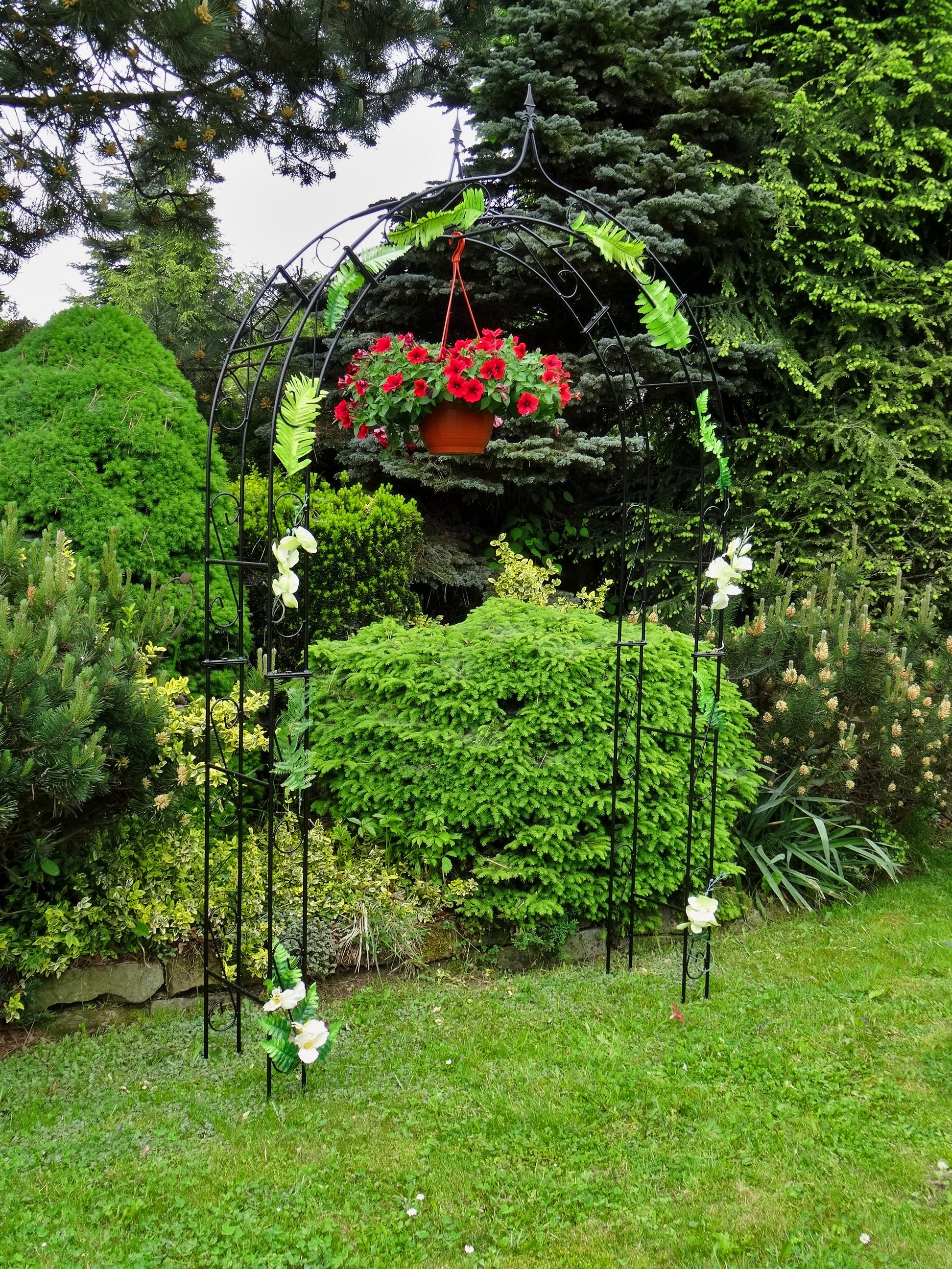 Metal Rose Arch With Metal Pikes Pergola for Climbing Plants - Etsy
