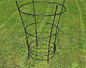 Stalen tuinsteun, metalen obelisk, 2 maten planten- en bloemenstandaard, zwart gelakt metaal, In 2 delen, metalen latwerk roestkleurig frame