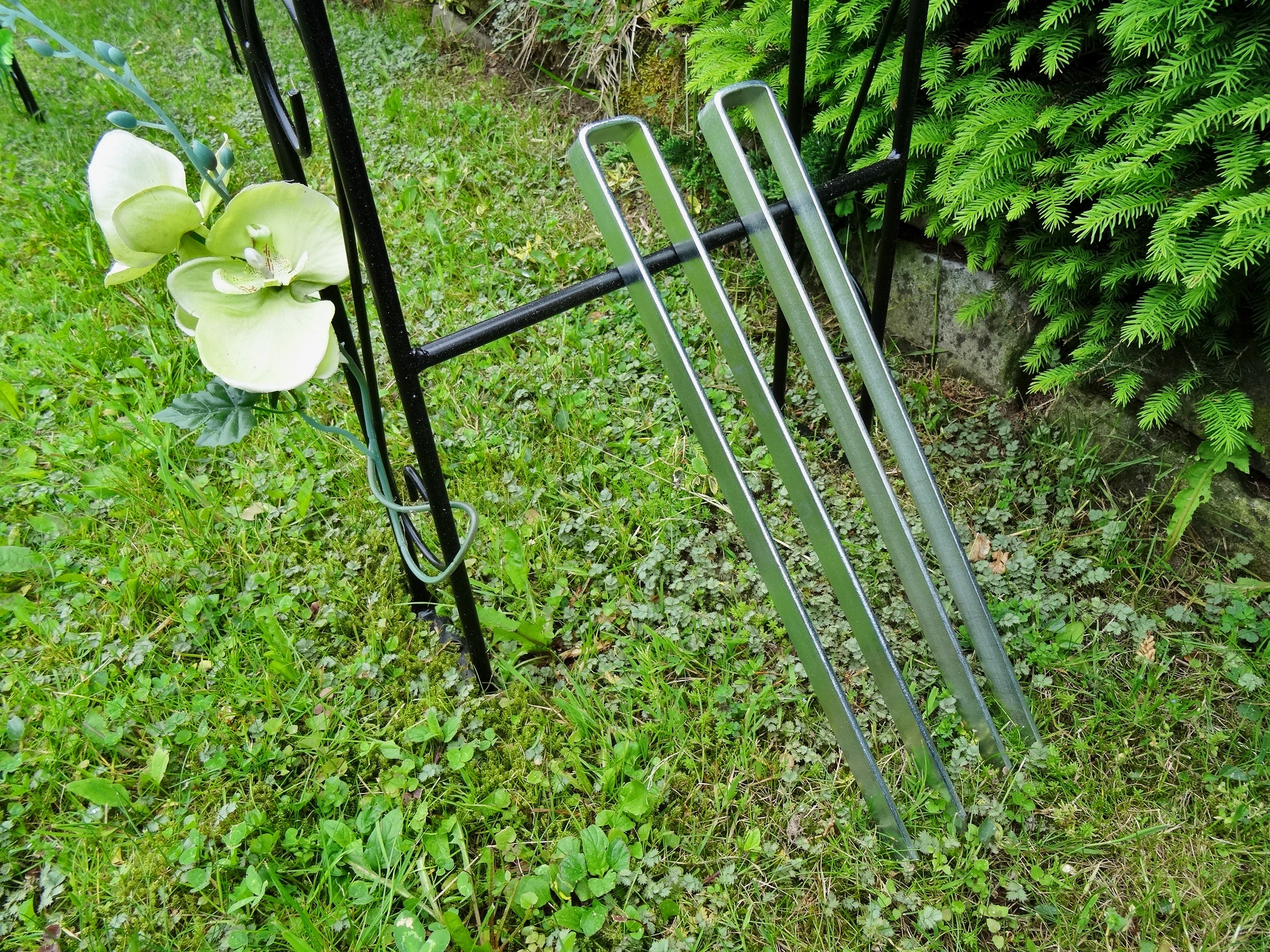 Arco Da Parete In Metallo Per Rampicanti – Pergolato A Finestra Con Motivi Forgiati, Bianco/Verde, 105x105x21 Cm