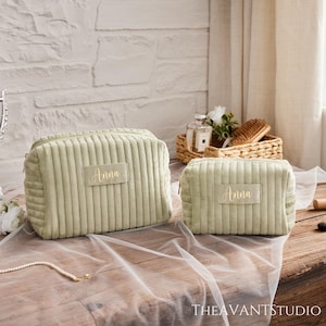 Personalised Makeup Bag • Travel Toiletry Bag • Bridesmaid Gift • Birthday Gift • Gift for Her • Bridesmaid Proposal • Christmas Gift