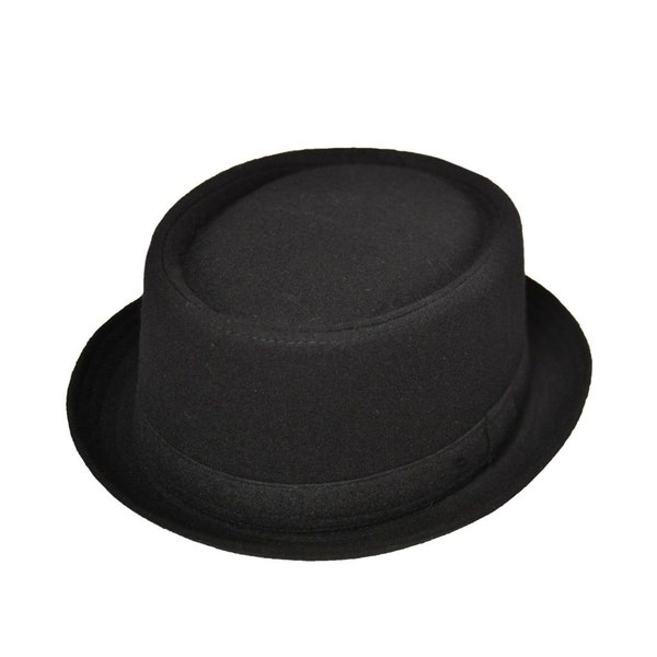 Élégant et intemporel : le chapeau noir en laine Pork Pie pour un style sans effort et une sophistication classique