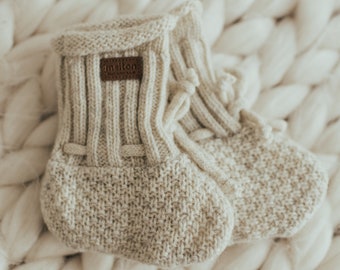 Baby lamb wool boots｜0-6 / 6-12 months ｜Gender Neutral Kids Clothing｜Socks & Leg Warmers｜Baby booties｜Wool winter boots｜Sheep wool organic