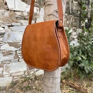 Satteltasche Geldbörse, Leder Crossbody Taschen für Frauen Kleine Ledertasche, Tan Leder Satteltasche Leder Geldbörse Crossbody Tasche Valentinstag Geschenk