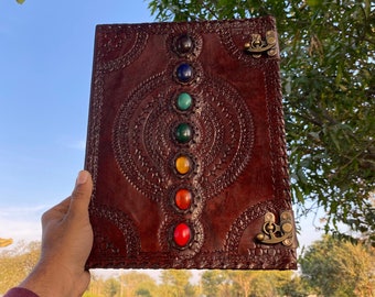 Carpeta de anillas de cuero Seven Stone: Grimorio hecho a mano, recargable, tamaño A4