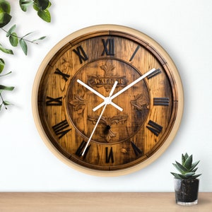 Orologio da parete a forma di botte di whisky, regalo per lui, whisky, botte di Johnnie Walker, orologio per bevitori immagine 10