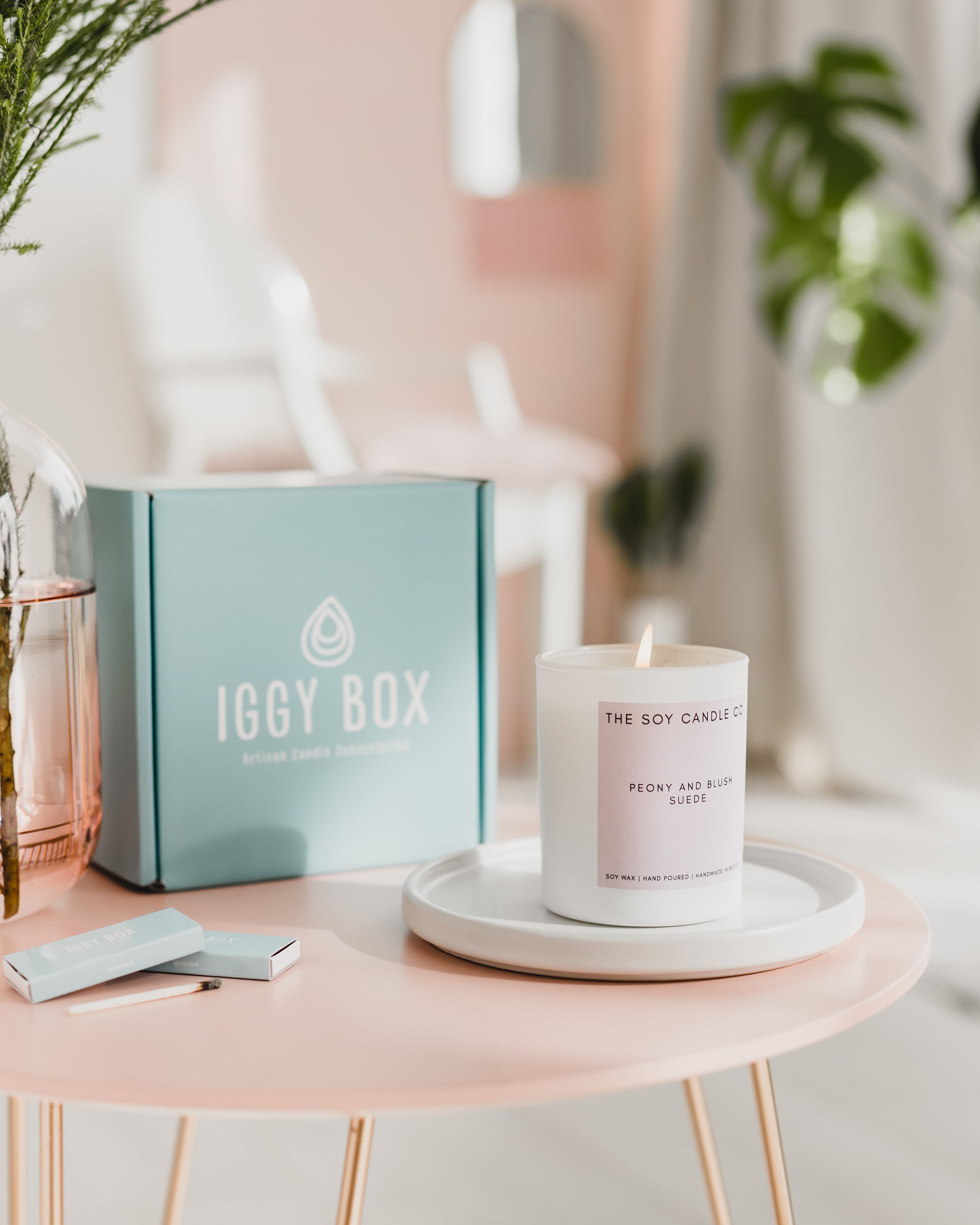 Blush 10oz Ceramic Soy Candle With Lid