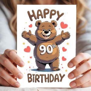 Cartão fofo de 90º aniversário - Urso desenhado à mão abraçando '90' - Cartão de aniversário divertido 'Feliz 90º aniversário' - Cartão de aniversário divertido e peculiar para ele/ela