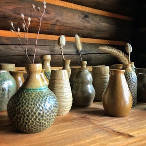 Mini vase fait main, vase en céramique, petit vase, mini vase, vase décoratif, vase décoratif, ensemble de vases, fait à la main, vase en céramique